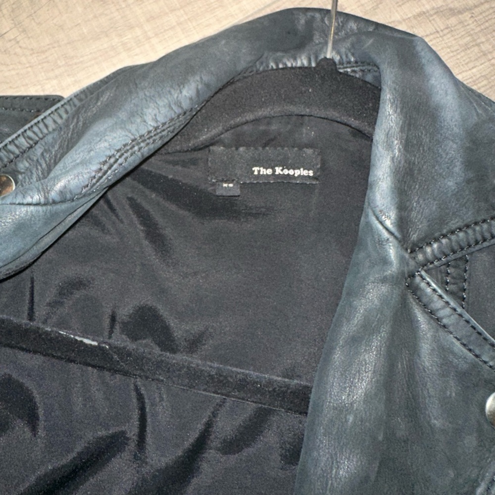 Suede leather jacket - Picture 3 of 12